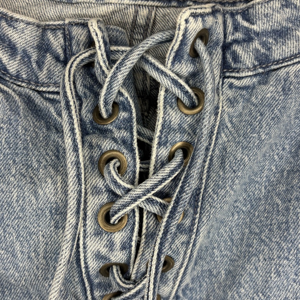 Social Tourist Hollister Ultra High Rise Flare Denim Jeans 🤪